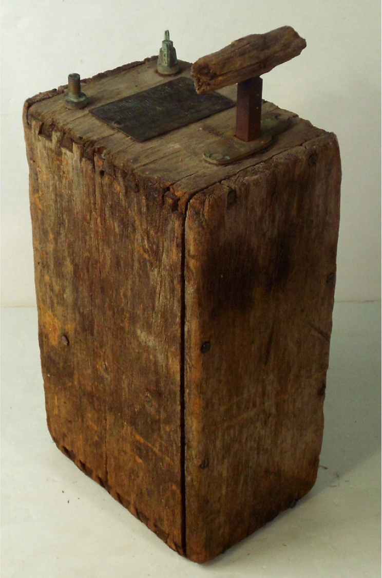 Alfred Nobel's Box Detonator Warehouse 13 Artifact Database Wiki Fandom