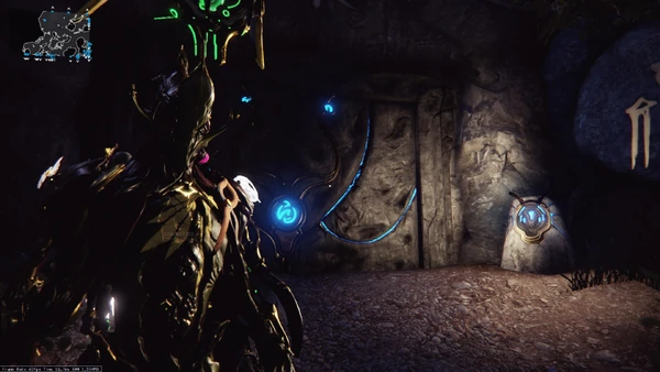 Puerta de entrada al sindicaco Los Raquis, solo se puede entrar con el Operador