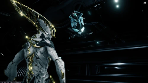 Демон Бездны сидит в верхней части Орбитера. Выбранная сторона - луна