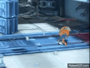 JRjPKR.gif (669 KB) A Volatile Runner Throwing A Projectile