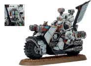 Ravenwing Apothecary Biker.jpg (134 KB) An Apothecary of the Dark Angels 2nd Company (Ravenwing) with his Assault Bike.
