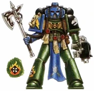 A Salamanders Codicier armed with Bolt Pistol and Force Axe; note the Third War for Armageddon campaign markings.