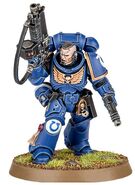 A Primaris Space Marine lieutenant of the Ultramarines Chapter wielding an Auto Bolt Rifle and a Bolt Pistol.