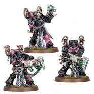 Emperor's Children Noise Marines armed with Sonic Blasters and backpack-mounted Doom Sirens; at top is a Disharmonist squad leader armed with a Doom Siren, helmet-mounted Sonic Shrieker, power sword and Screamer Pistol.