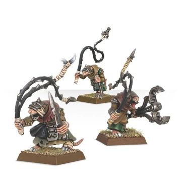 Packmaster with Barbed Whip, Things-Catcher and Hand Weapons (7th Edition)