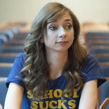 Lauren Lapkus | Warner Bros. Entertainment Wiki | Fandom