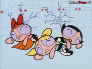 Blossom and her sisters get beaten up by Mojo Jojo