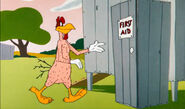 Looney Tunes - The High And The Flighty - Foghorn Leghorn naked scene part 1
