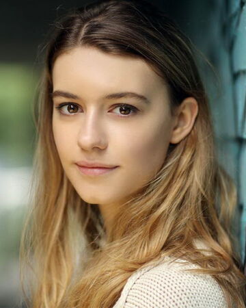 Daisy Edgar Jones War Of The Worlds Wiki Fandom 28 years as in 2019) in london, england. daisy edgar jones war of the worlds