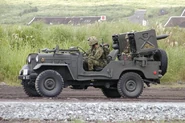 Type 73 truck with Type 64 ATGM.jpg (68 КБ) Mitsubishi Type 73 оснащенный противотанковыми управляемыми ракетами Тип 64.