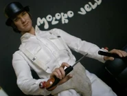 Скрытый клинок в трости Алекса.