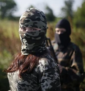 Rus5.jpg (73 КБ) Бойцы женского подразделения батальона "Русь", Донбасс, 5 июля 2014 года.