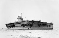 450px-HMS Courageous (50)