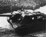 ИСУ-152 переданный самоходному полку Войска Польского, 1945 г.