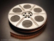 Бобина, которой Энди отбивался от "Сестер".