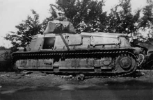 Танк S35, брошенный экипажем