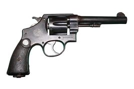 800px-Smith-et-Wesson-1917-p1030108