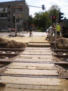 Prowizoryczne przejście dla pieszych między przystankami Służewiec i Taśmowa (21.08.2010)