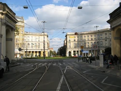 Nowowiejska-plac-zbawiciela