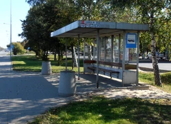 Przystanek nr 01 (wiata typu „Ł”) (2013)