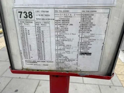 Rozkład jazdy na przystanku  ()