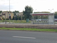 Przystanek Orlich Gniazd 05 (wiata typu „Budotechnika”) (2018)