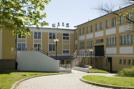 Wydział Nauk Ekonomicznych SGGW, budynek VI