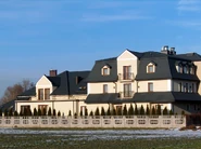 "Zajazd na Uboczu" przy Jarej 4a