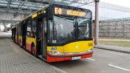 Autobus Solaris Urbino 18 na linii E-8 na pętli Metro Młociny (2017)