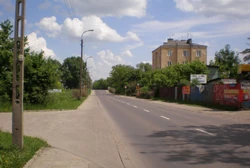 Ulica Księcia Ziemowita na wysokości , po prawej 