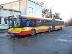 Autobus  na linii „709” na pętli PKP Piaseczno ()