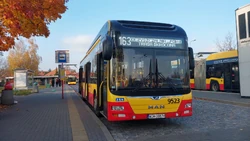 Autobus linii 163 na trasie skróconej do Oczyszczalni "Południe" we Wszystkich Świętych (2024)