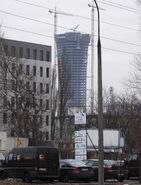 Budowa Warsaw Spire, widok z ul. Tunelowej (01.2015)