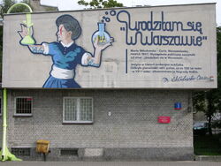 Mural Marii Sklodowskiej Curie Lipowa 3