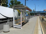 Osiedle Wolska 04.jpg (310 KB) Przystanek Osiedle Wolska 04 (2010, wiata typu "Budotechnika")