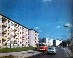 Autobus  na linii  podczas postoju na przystanku końcowym (ok