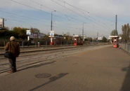 Przystanki nr 07, nr 03 i nr 04 (w tle) (2014, wiaty typu "Targówek")