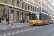 Autobus Solbus SM18 na linii „105” na ul. Nowy Świat (2014)