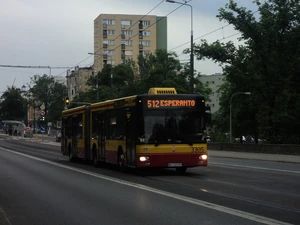 Autobus MAN NG313 na linii 512 w Al. Solidarności (2013)