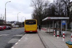 Przystanek nr 01 –  ()