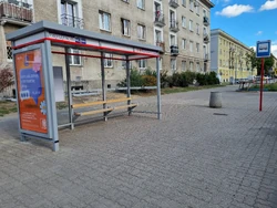 Przybyszewskiego 02 (przystanek).jpg (5,01 MB) Przystanek nr 02 (wiata seryjna) (2024)