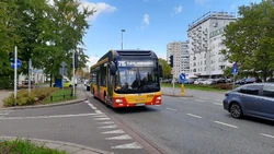 Autobus  na linii 715 w  ()