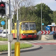 Autobus Ikarus 260 na linii 120 na ul. Głębockiej