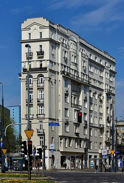 KamienicaKacperskichwWarszawie2019