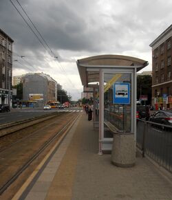 Przystanek nr 04  ()