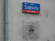 Tablice MSI z nazwą i patronem ul. Szajnochy