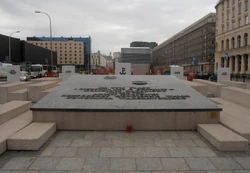 Pomnik Powstańców Warszawy ()