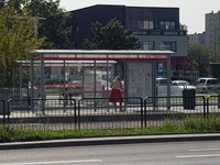 Przystanek Radiowa 06 (wiata typu „Tejbrant”) (2018 • 2009)