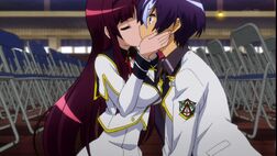 Shizuno kissing Moroha