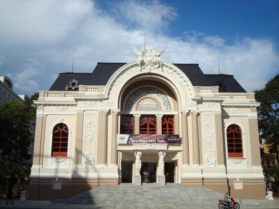 Saigon-opera-house-ho